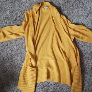 Yellow sweater